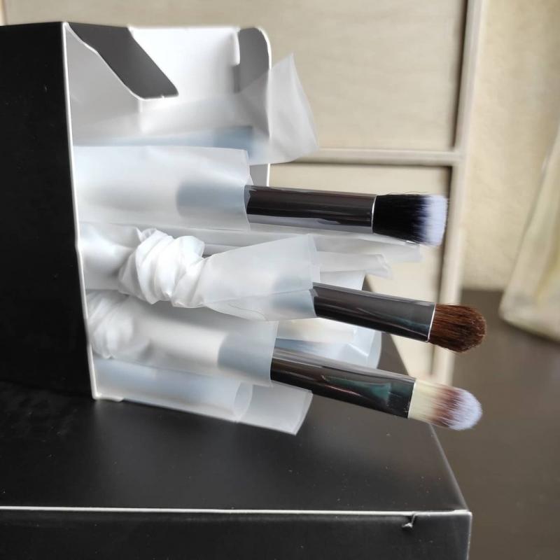 FREYARA Pincéis Maquiagem Profissional Kit 30pcs, Clássico Branco