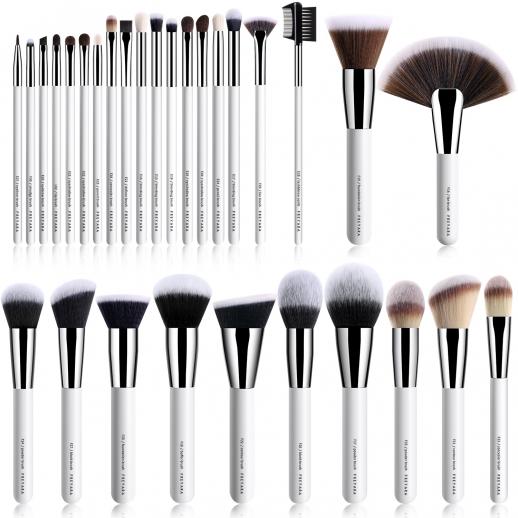 Professional cosmetic clearance brushes