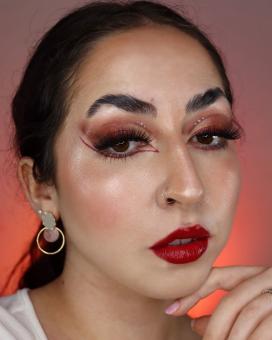 FREYARA Golden Rose Lidschatten-Palette 18 Farbtöne