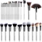 Kit Profissional de 30pcs Pincéis de Maquiagem Branco com 2 Esponjas de Maquiagem