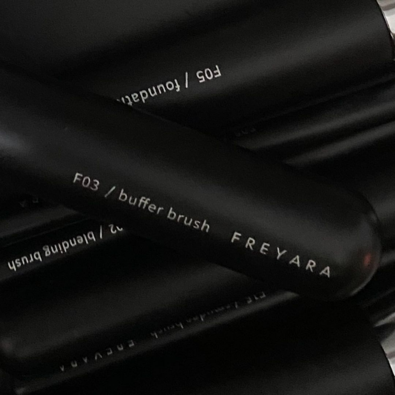 FREYARA Pincéis Maquiagem Profissional Kit 30pcs, Clássico Preto