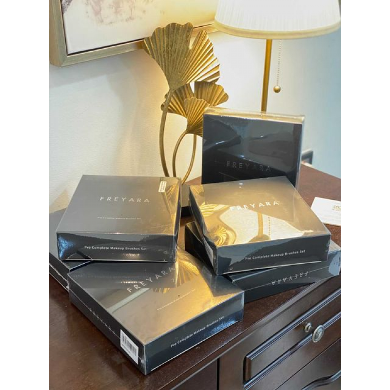 FREYARA Pincéis Maquiagem Profissional Kit 30pcs, Clássico Preto