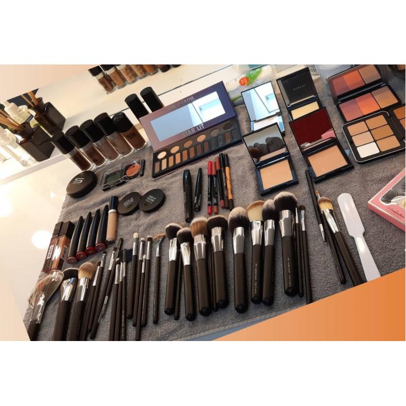 FREYARA Pincéis Maquiagem Profissional Kit 30pcs, Clássico Preto