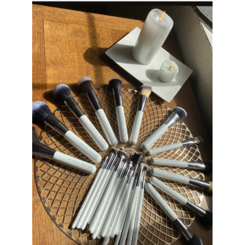 FREYARA Pincéis Maquiagem Profissional Kit 30pcs, Clássico Branco