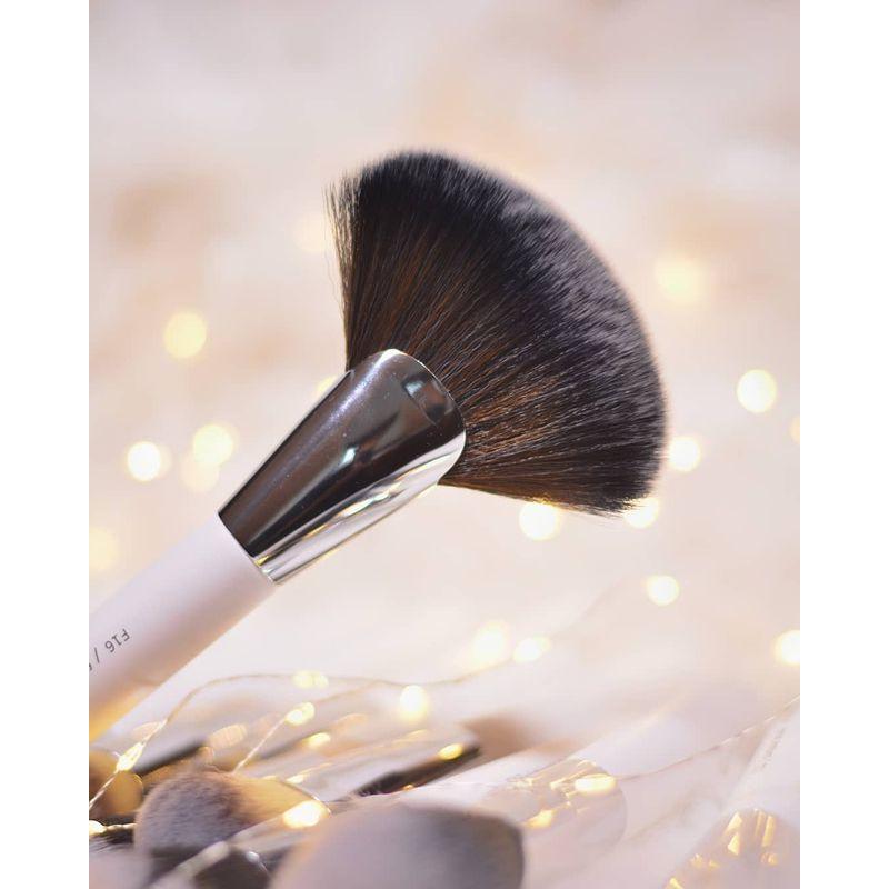 Kuas Makeup Profesional Set 30pcs Putih Klasik