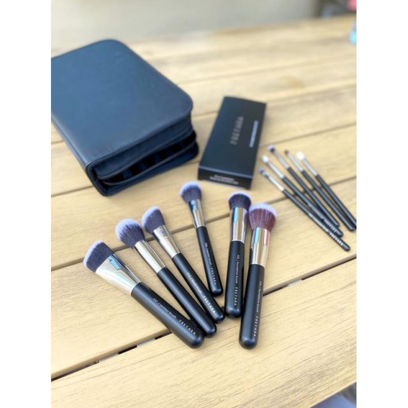 Kit Profissional de 30pcs Pincéis de Maquiagem Preto com Bolsa Organizador