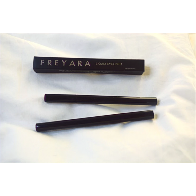 Waterproof, Longa Duração, Delineador Líquido, Vermelho + Violeta