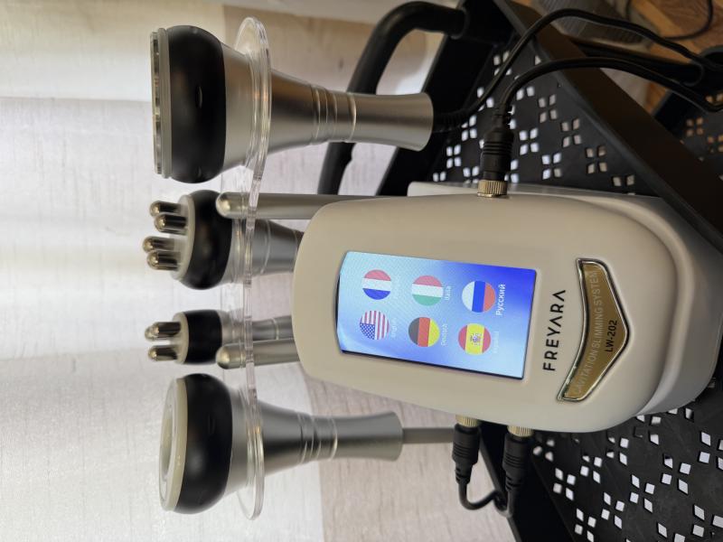 4in1 40K Abnehmen Maschine Vakuum Radiofrequenz Ultraschall Kavitationsgerät, Fettverbrennung, Anti Cellulite Schönheitsmaschine zur Körperformung mit Gesicht, Arm, Taille, Bauch, Bein