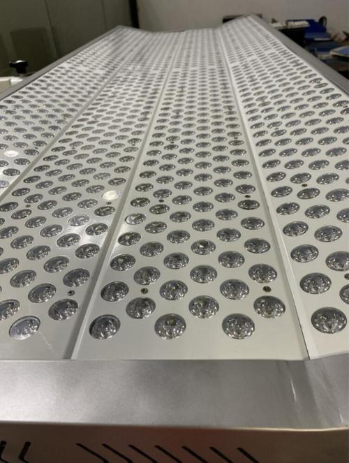 LED red light therapy panel