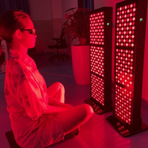 UVB light therapy device manufacturing steps with quality checkpoints