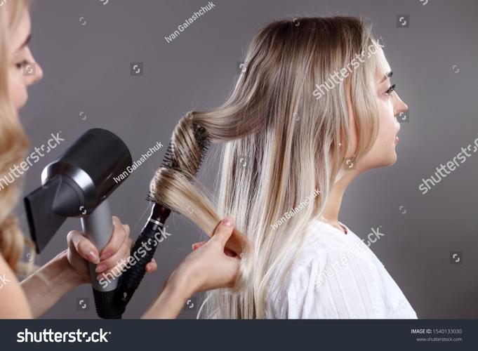 hair dryer for women
