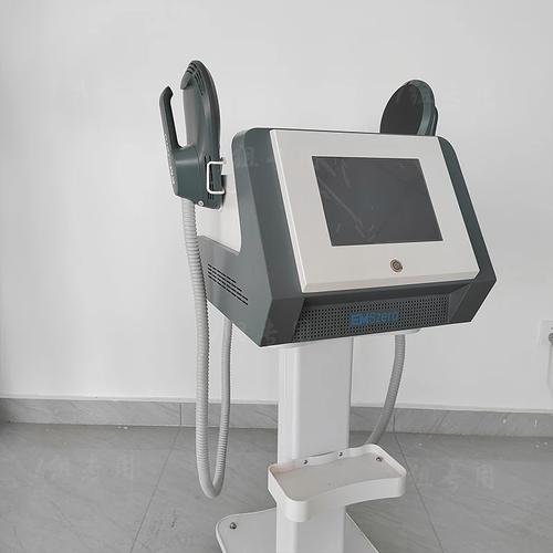 EMS workout machine