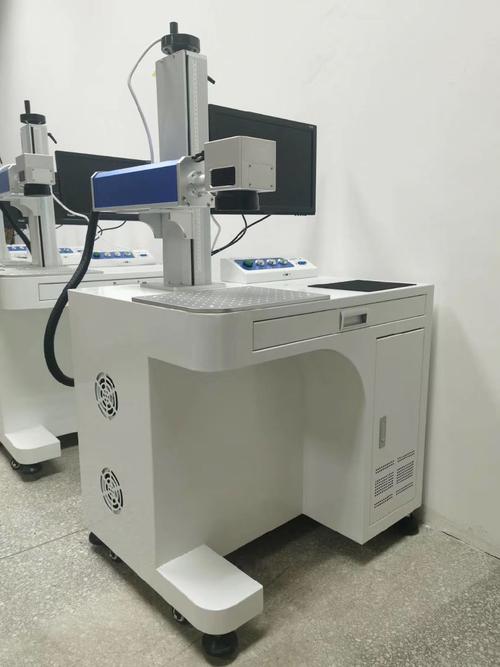 Laser engraver manufacturing process with quality checkpoints